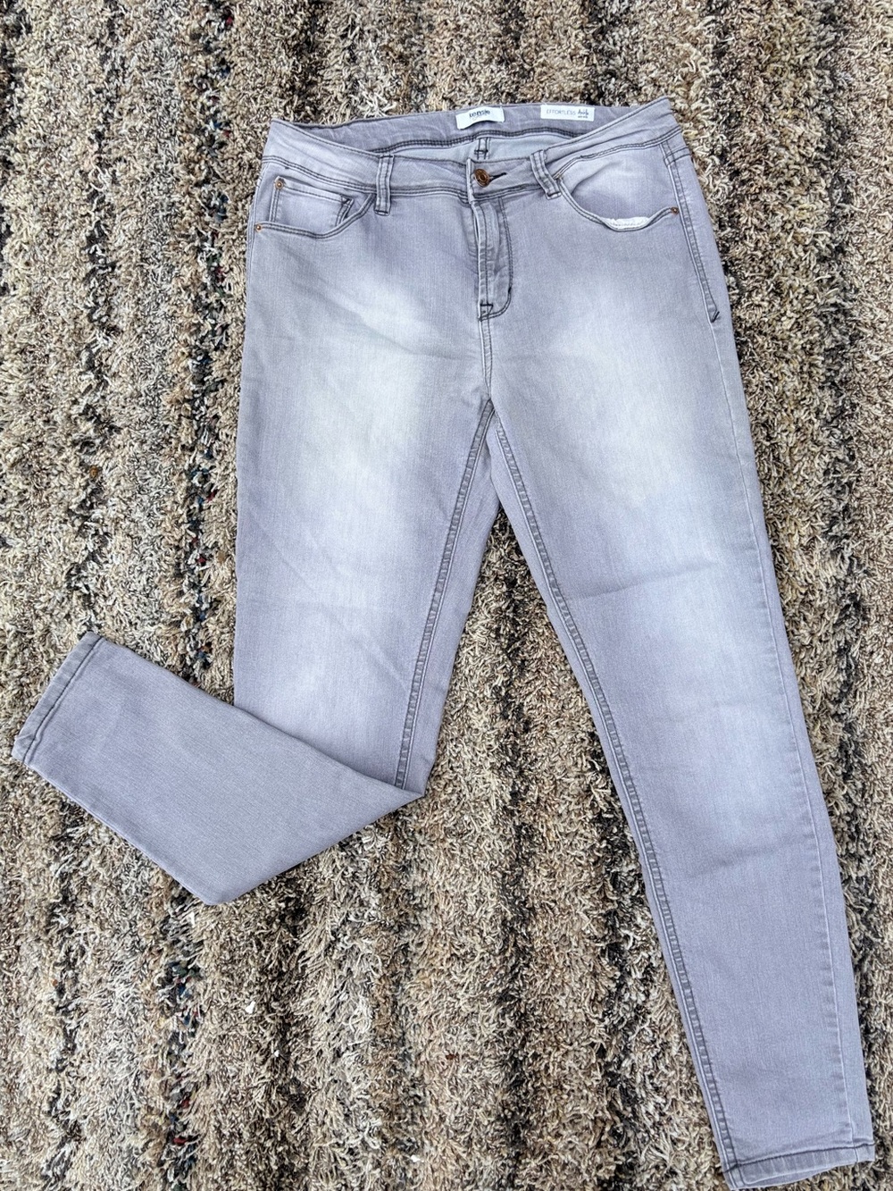 Kensie Light Gray Skinny Jeans